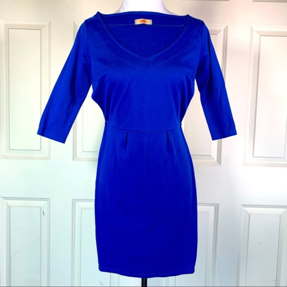 Peca Bodycon Dress - Picture 2 of 6